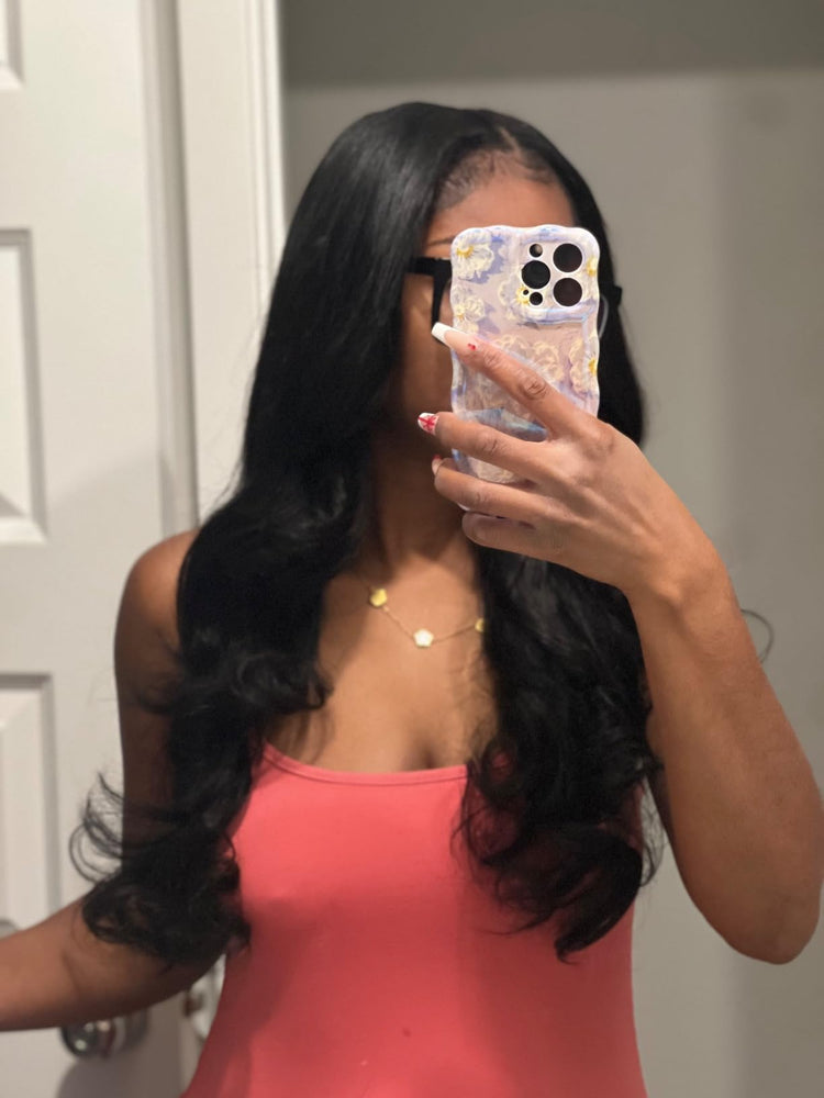 Customer wearing a NEWMISS hairstyle
